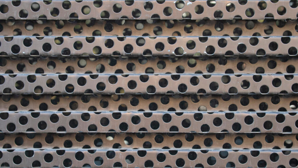Lire la suite à propos de l’article Repensez vos projets de bricolage avec les cornières perforées